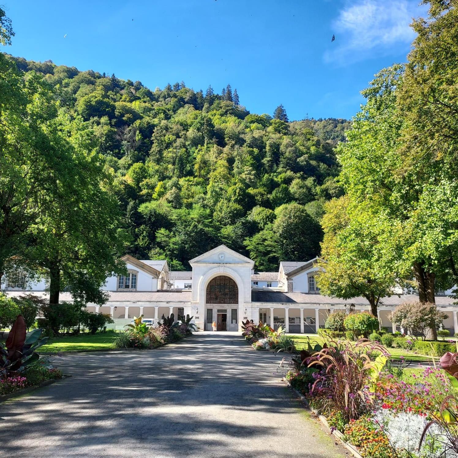 Bagnères-de-Luchon Royal Luchon 아파트 호텔 외부 사진