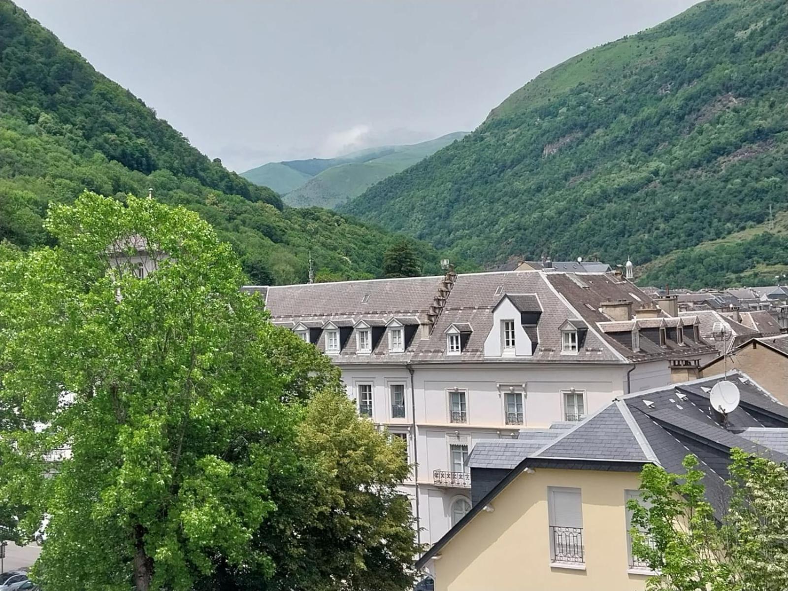 Bagnères-de-Luchon Royal Luchon 아파트 호텔 외부 사진
